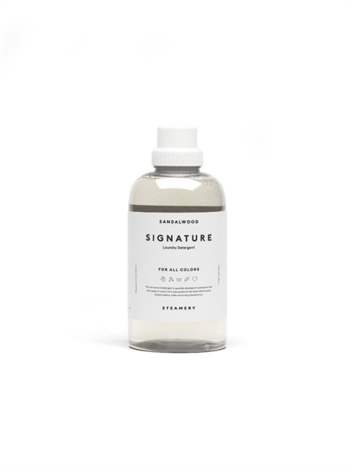 STEAMERY SIGNATURE LAUNDRY DETERGENT SANDALWOOD 750 ML